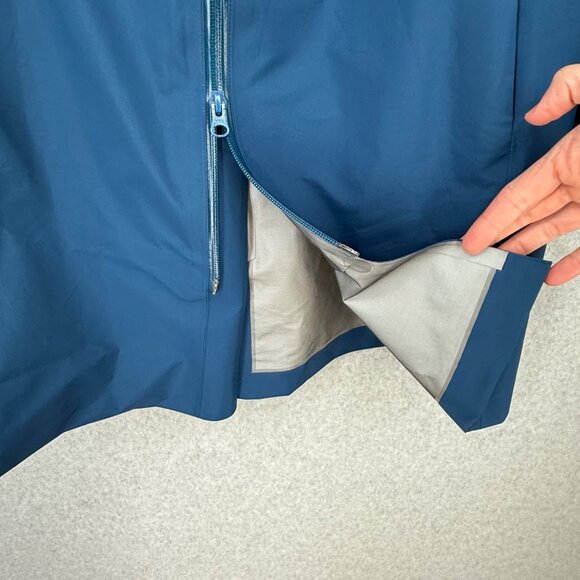 Arcteryx Womens Imber Jacket Size M Blue GoreTex Long Rain Shell Hooded Packable - Picture 4 of 16